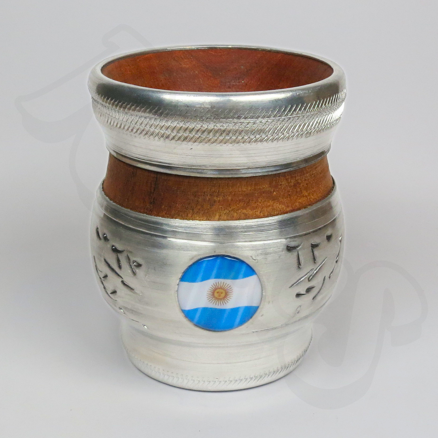 Mate | Algarrobo forrado con aluminio