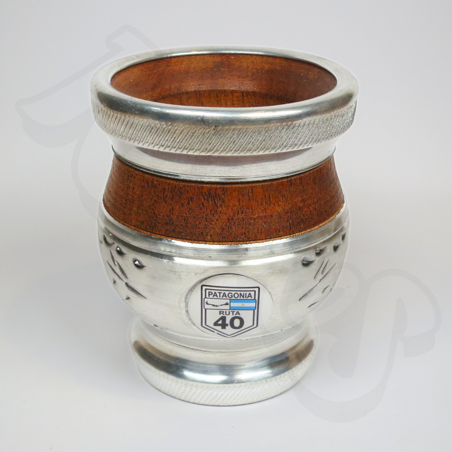Mate | Algarrobo forrado con aluminio
